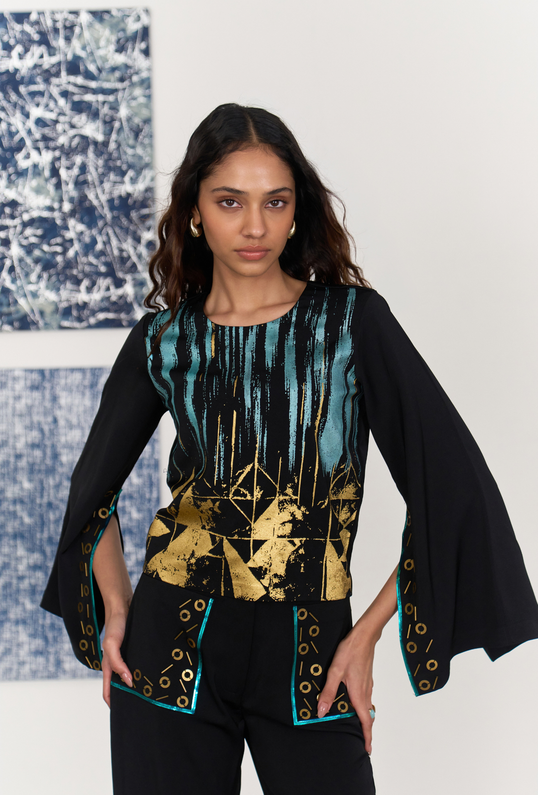 GOLDEN MUSE TOP