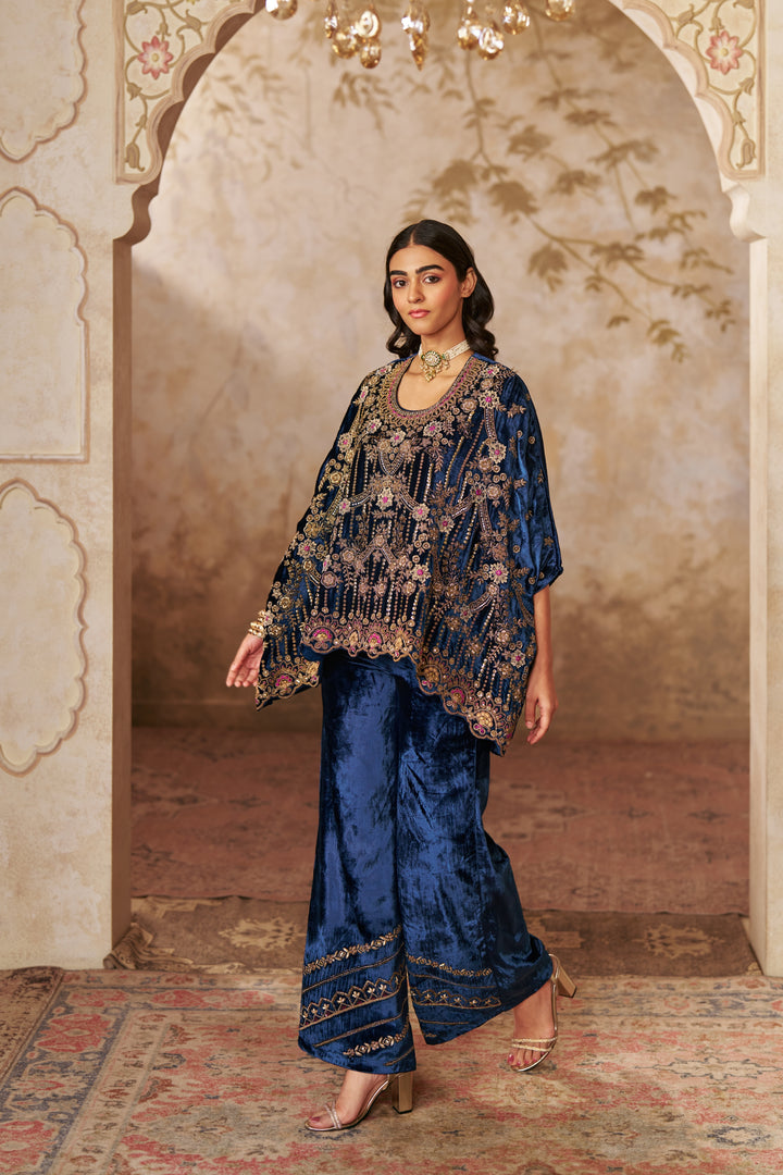 Baraat Royale Velvet Set