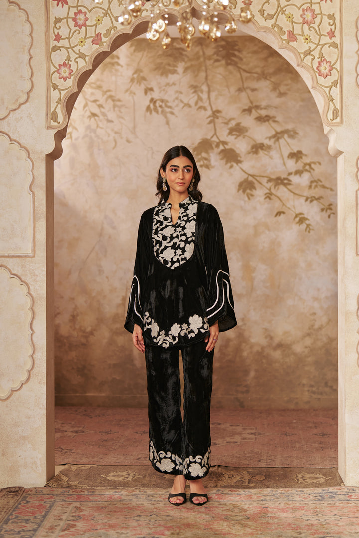 VELVET BLOOM SET CO-ORD