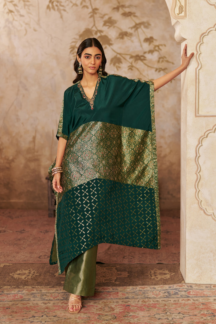 Emerald Elegance Kaftan