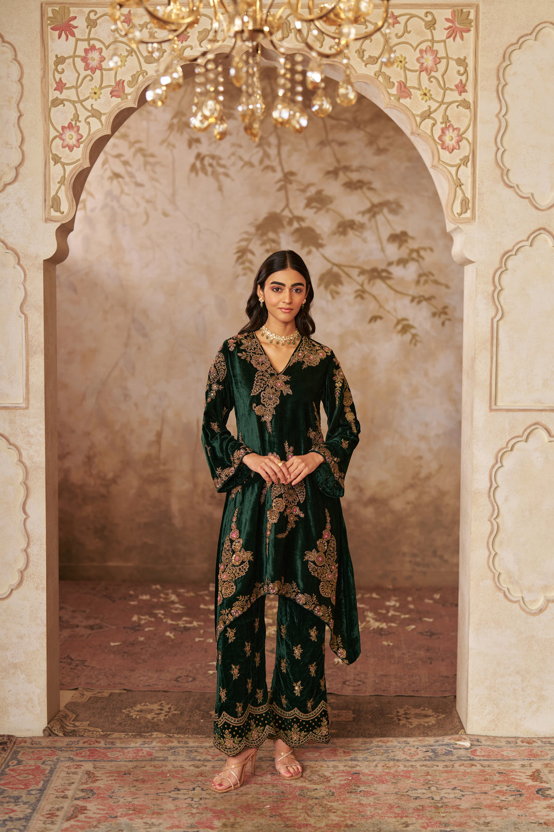 Regal Forest Velvet TOP