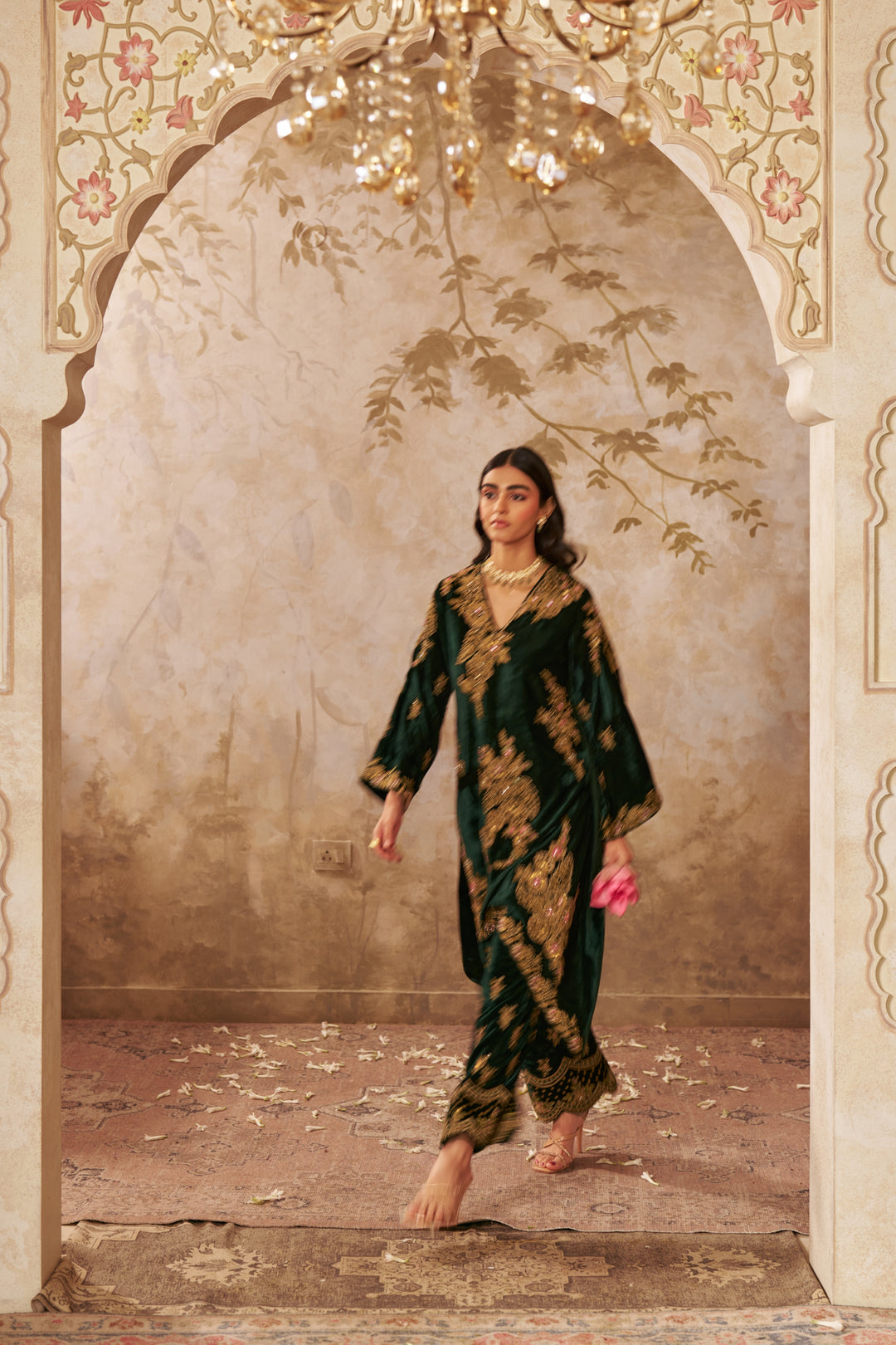 Regal Forest Velvet TOP